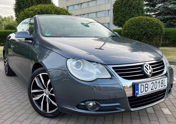 Volkswagen Eos cena 23999 przebieg: 89000, rok produkcji 2007 z Wałbrzych małe 742